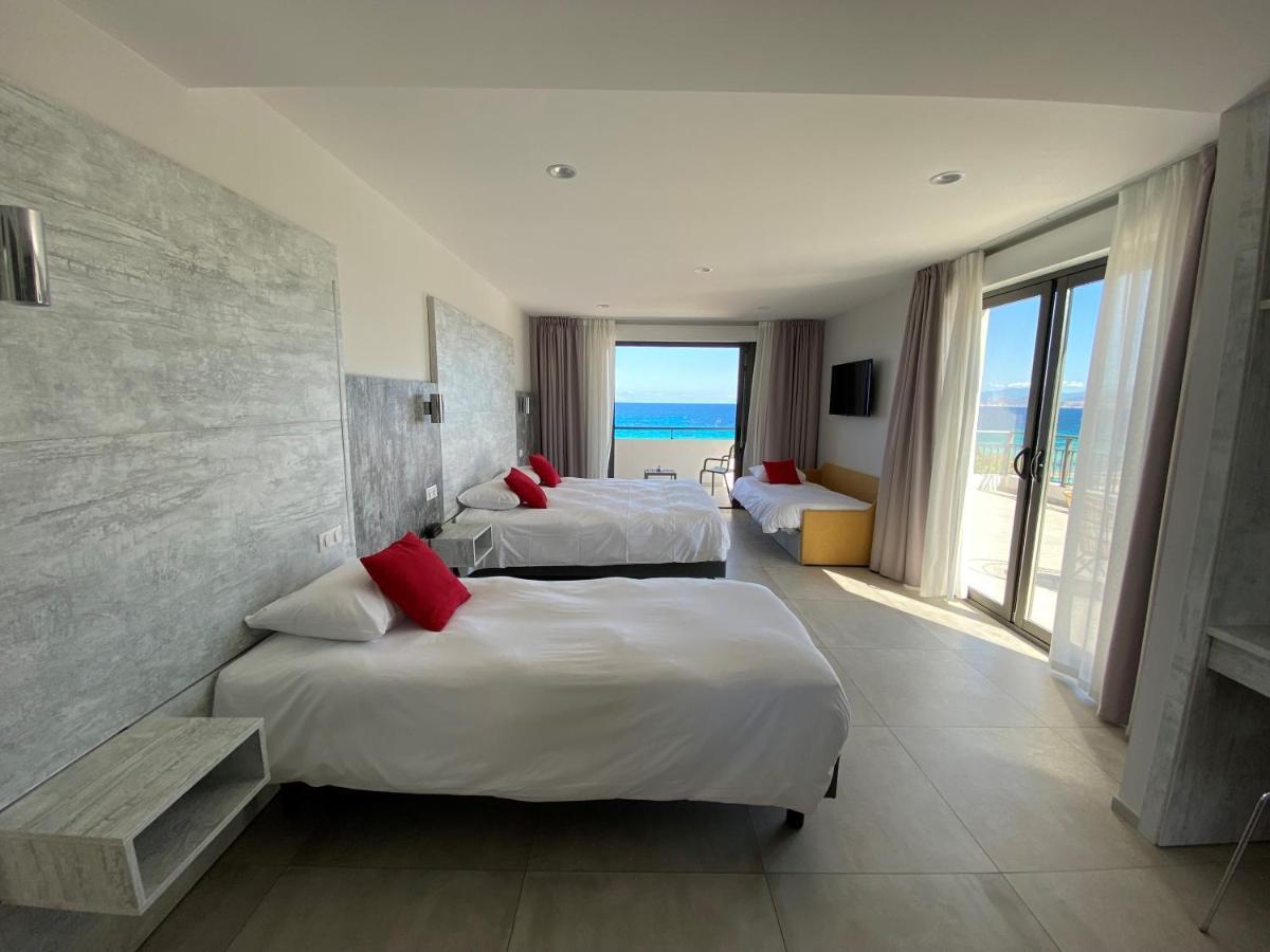 Hotel L'Isula Marina LʼÎle-Rousse Eksteriør billede