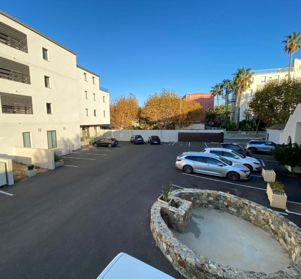 Hotel L'Isula Marina LʼÎle-Rousse Eksteriør billede